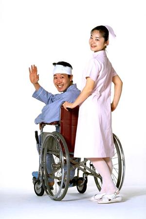 東京で安全なインプラント治療を受けるための方法