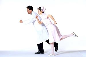 目黒区で人気のインビザラインの歯科クリニックを徹底比較！効果や費用、アクセスも解説